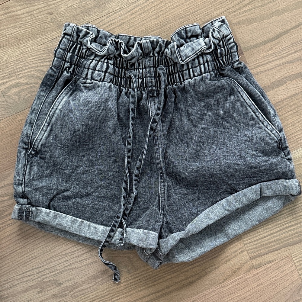 High-Rise Paperbag Denim Shorts - Washed Black